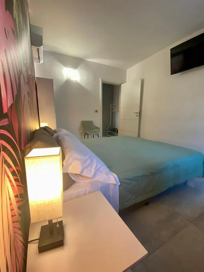 Bed and Breakfast Tra Campagna E Mare Lido delle Nazioni Italia