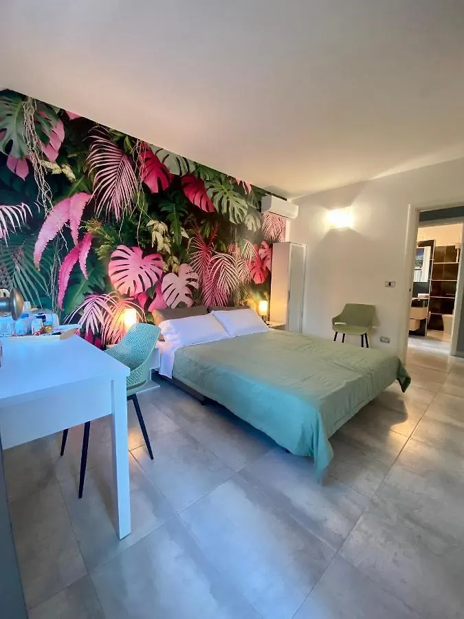 Tra Campagna E Mare Bed and Breakfast Lido delle Nazioni Italien